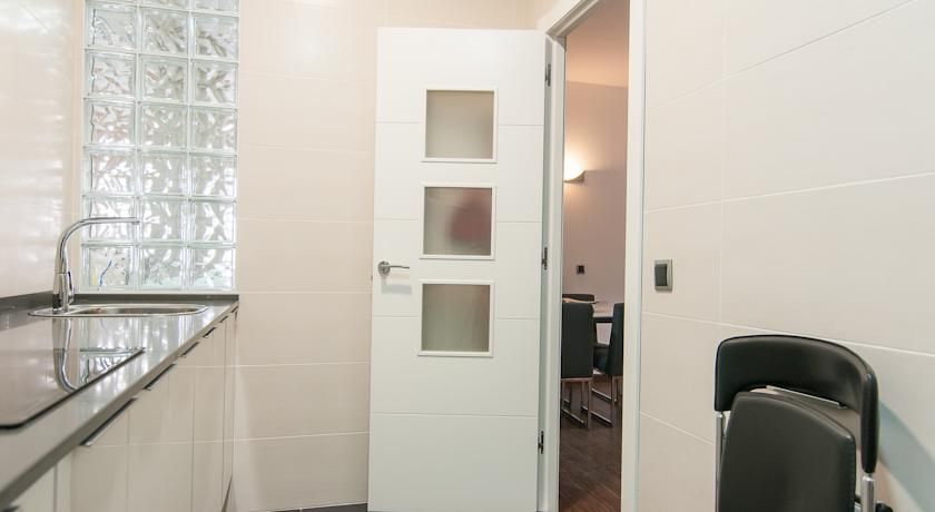 Apartamentos Alos Barcelona Ngoại thất bức ảnh